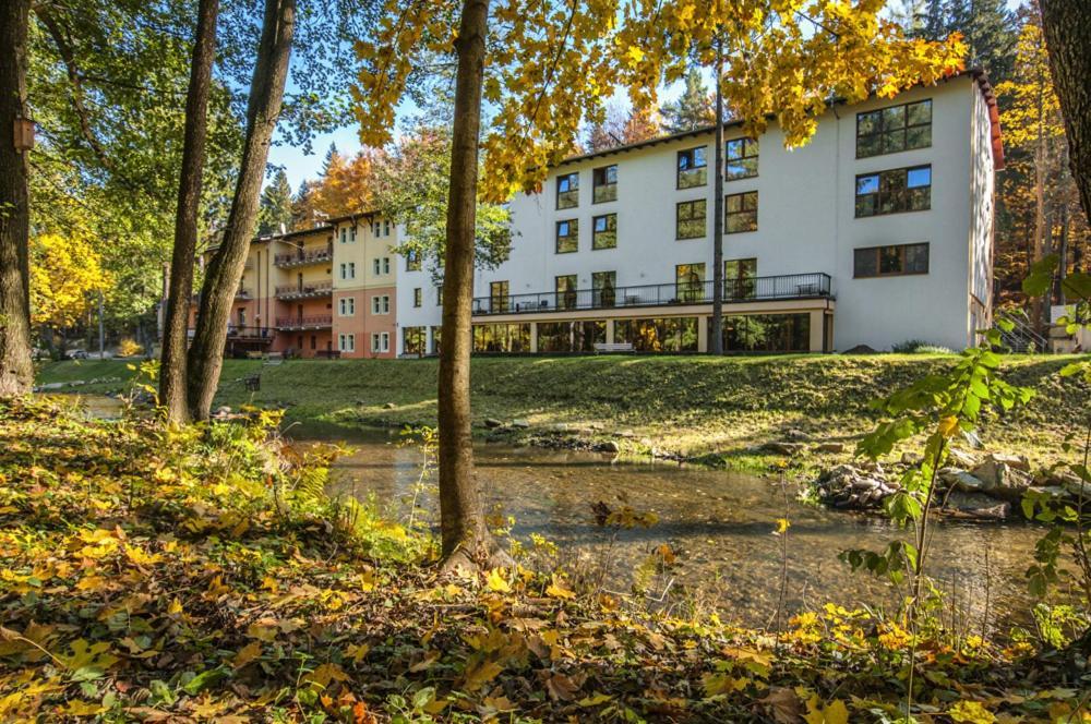 Hotel Mir-Jan Spa Льондек-Здруй Екстер'єр фото